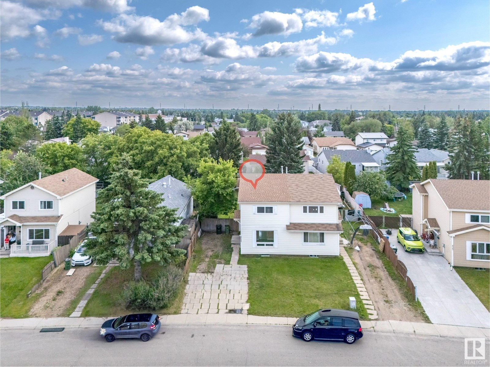 Property at 4543 32 Avenue NW image 4