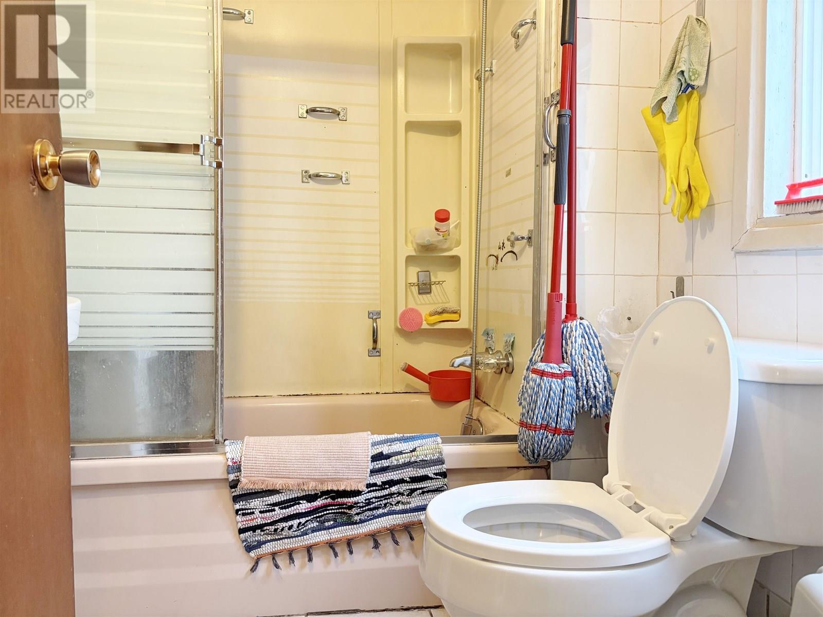 3034 Glen Drive, Vancouver, British Columbia  V5T 4C1 - Photo 6 - R3020570
