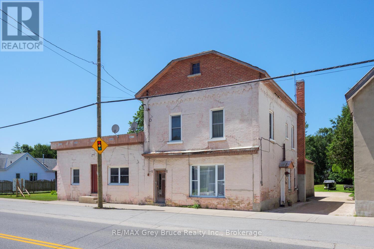 502 Bruce Street, South Bruce Peninsula, Ontario  N0H 1P0 - Photo 2 - X12248749