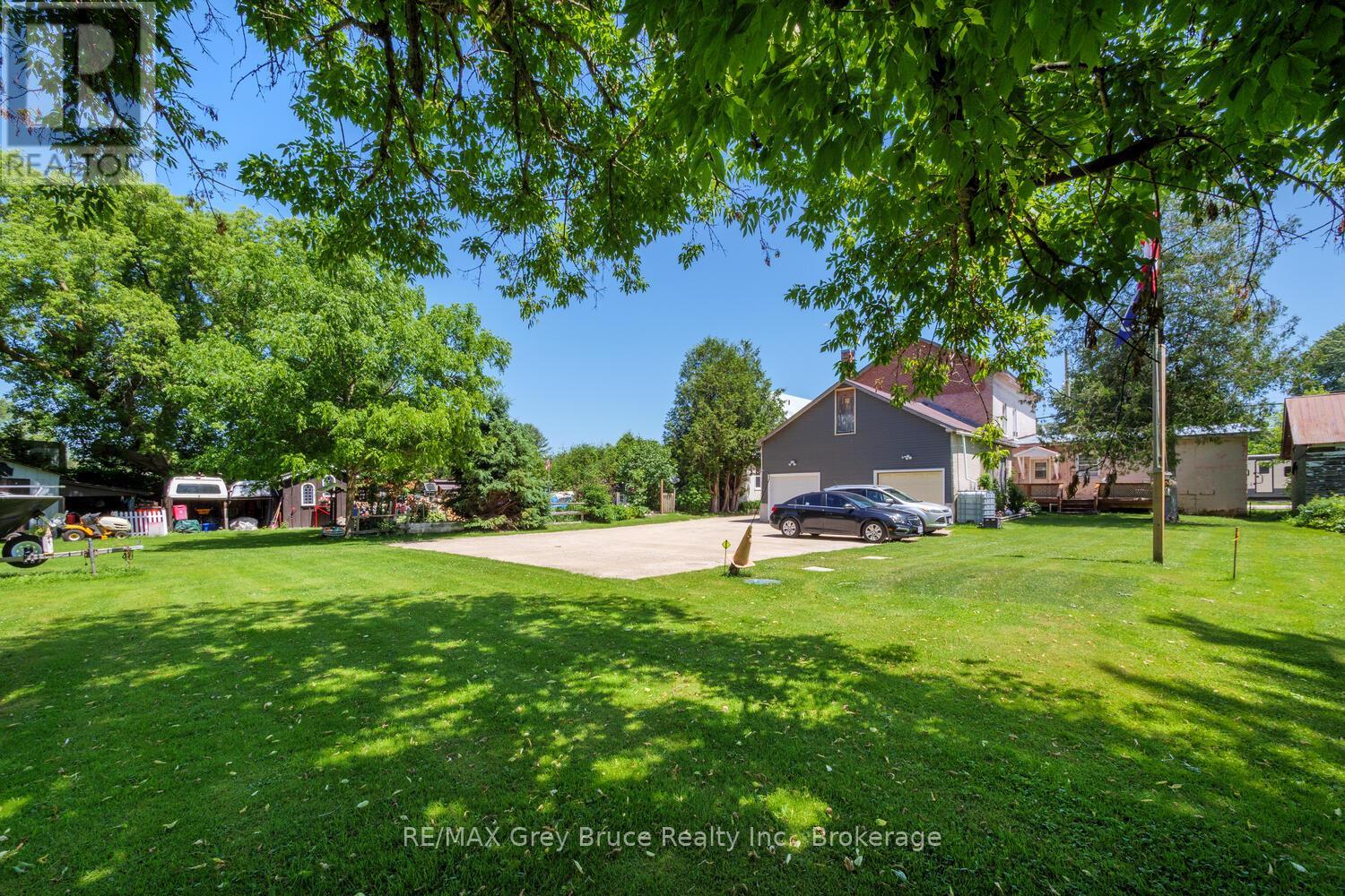 502 Bruce Street, South Bruce Peninsula, Ontario  N0H 1P0 - Photo 45 - X12248749