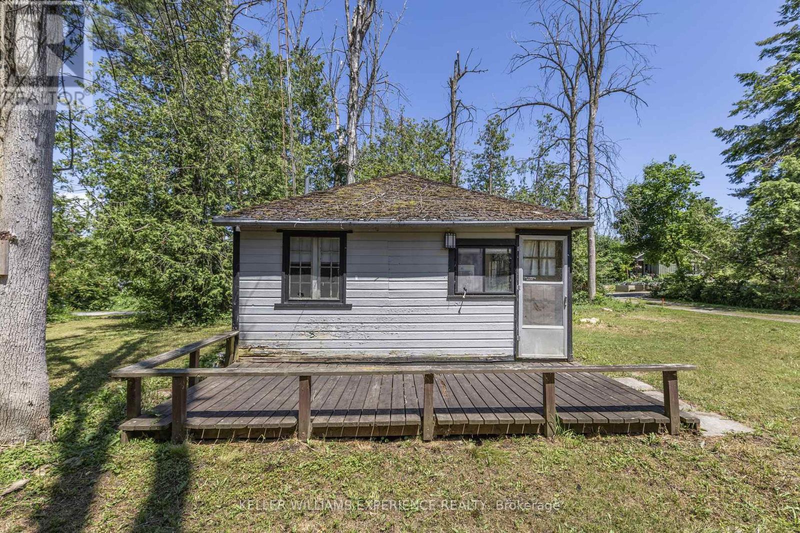 6 Orillia Road, Oro-Medonte, Ontario  L0L 2E0 - Photo 7 - S12248709