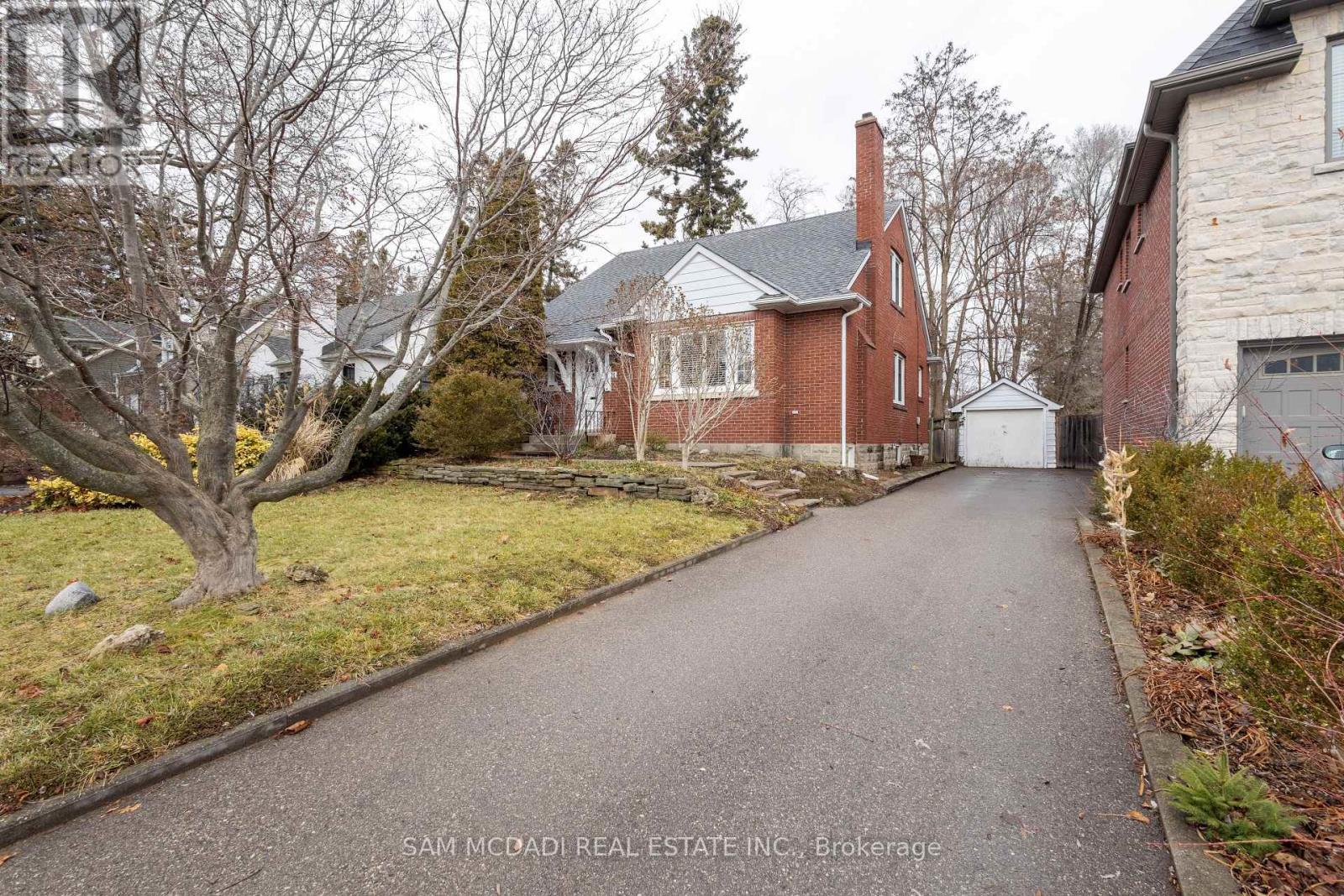 Property at 11 BRANT AVENUE image 1