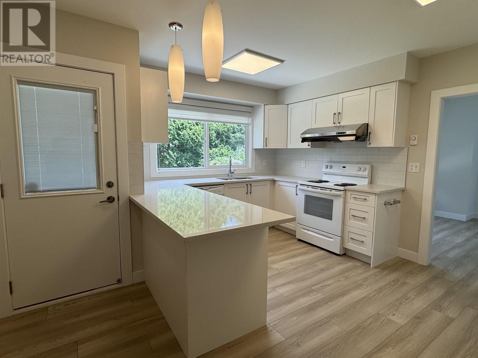 Property at 7231 STEVESTON HIGHWAY image 1