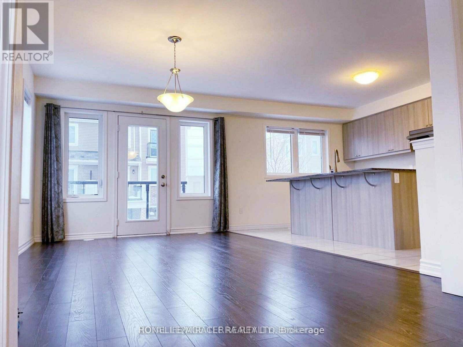 127 - 540 Goldenrod Lane, Kitchener, Ontario  N2R 0L7 - Photo 12 - X12248727