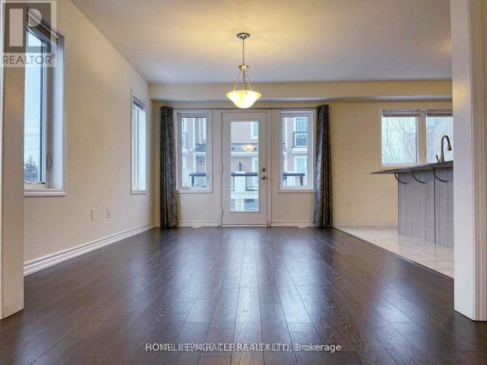 127 - 540 Goldenrod Lane, Kitchener, Ontario  N2R 0L7 - Photo 13 - X12248727
