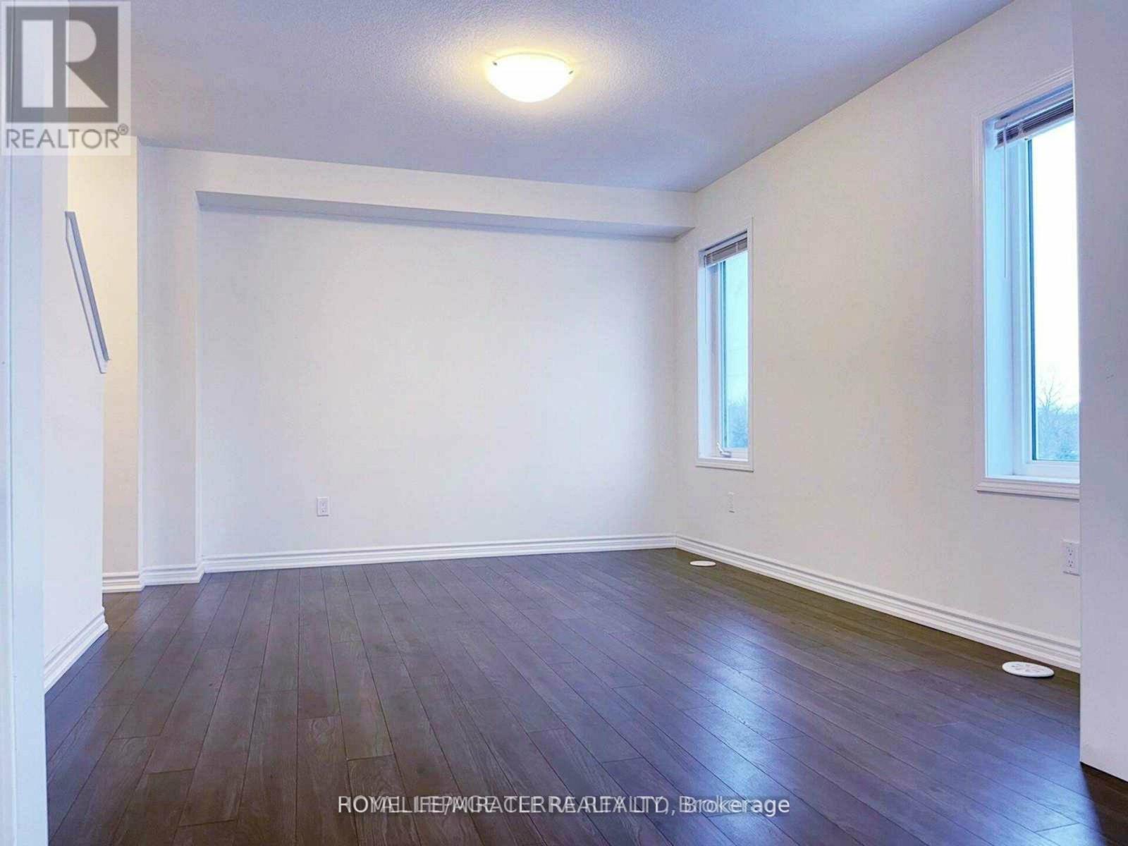 127 - 540 Goldenrod Lane, Kitchener, Ontario  N2R 0L7 - Photo 14 - X12248727