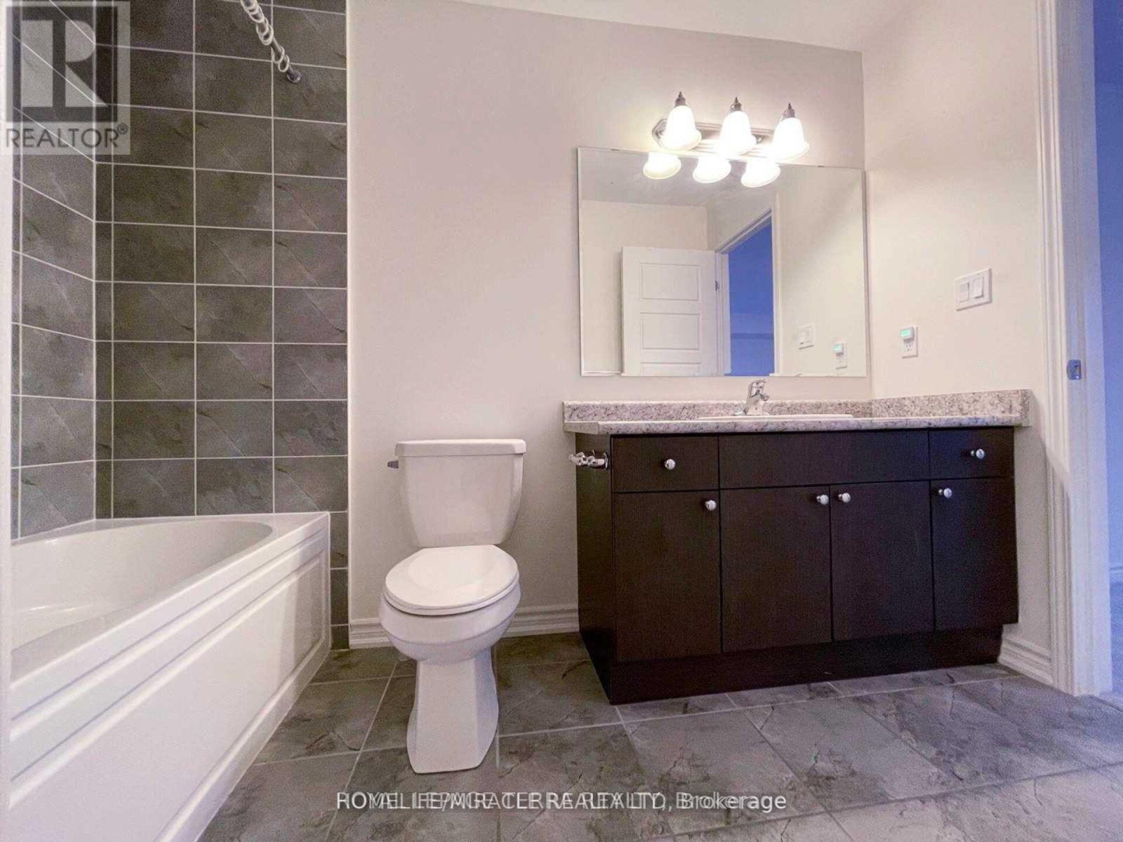 127 - 540 Goldenrod Lane, Kitchener, Ontario  N2R 0L7 - Photo 19 - X12248727
