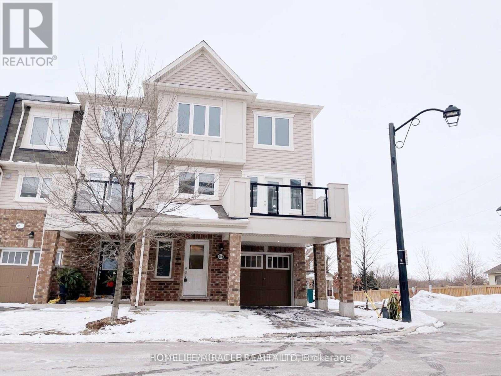 Property at 127 - 540 GOLDENROD LANE image 3