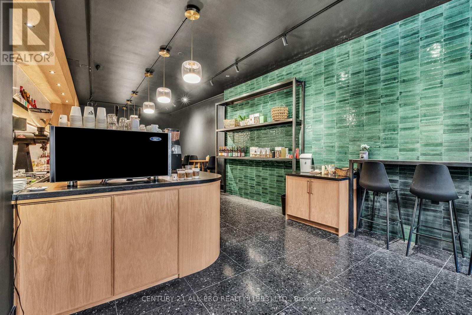 D - 79 King Street W, Cobourg, Ontario  K9A 2M4 - Photo 1 - X12083801