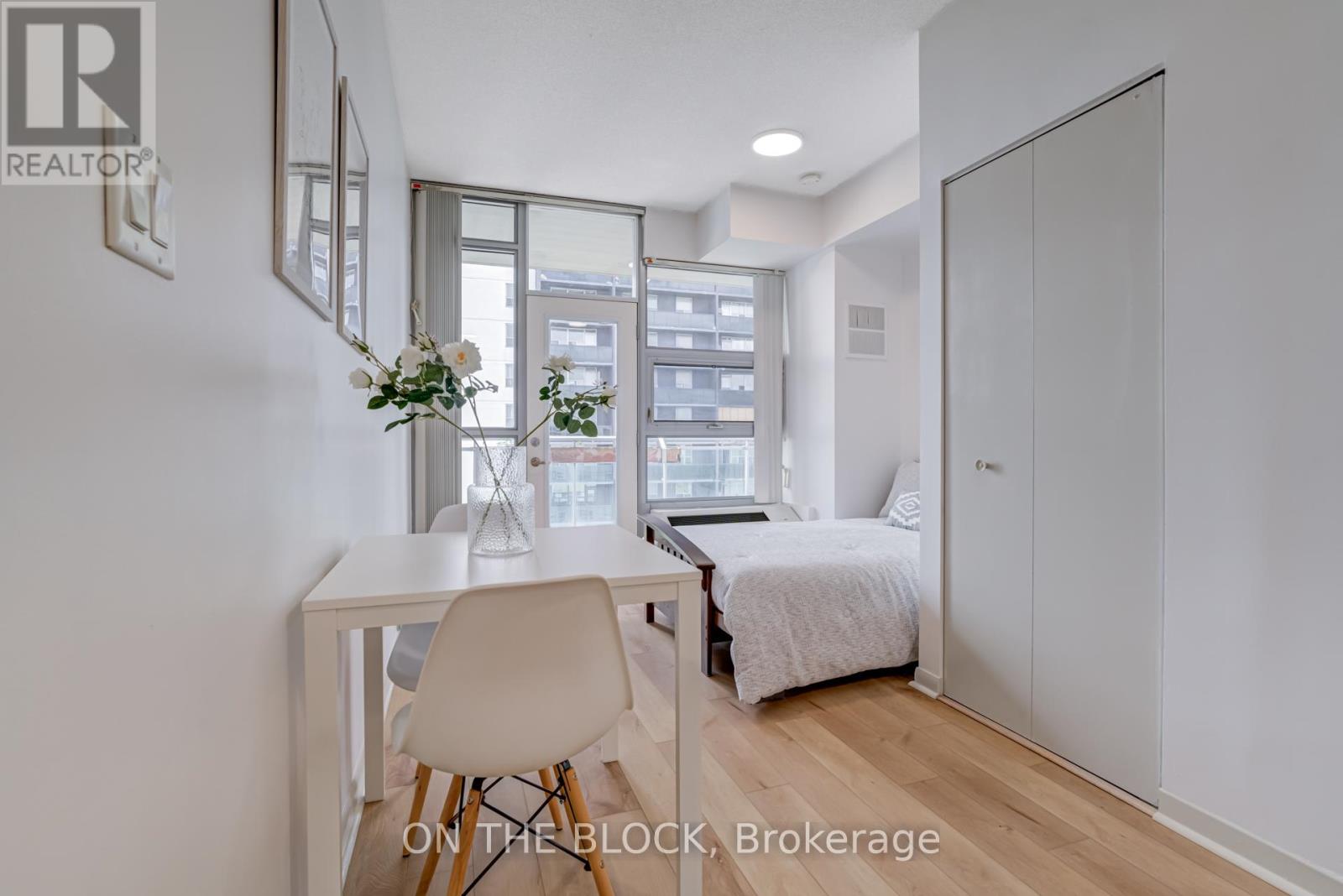 Property at 908 - 2464 WESTON ROAD image 2