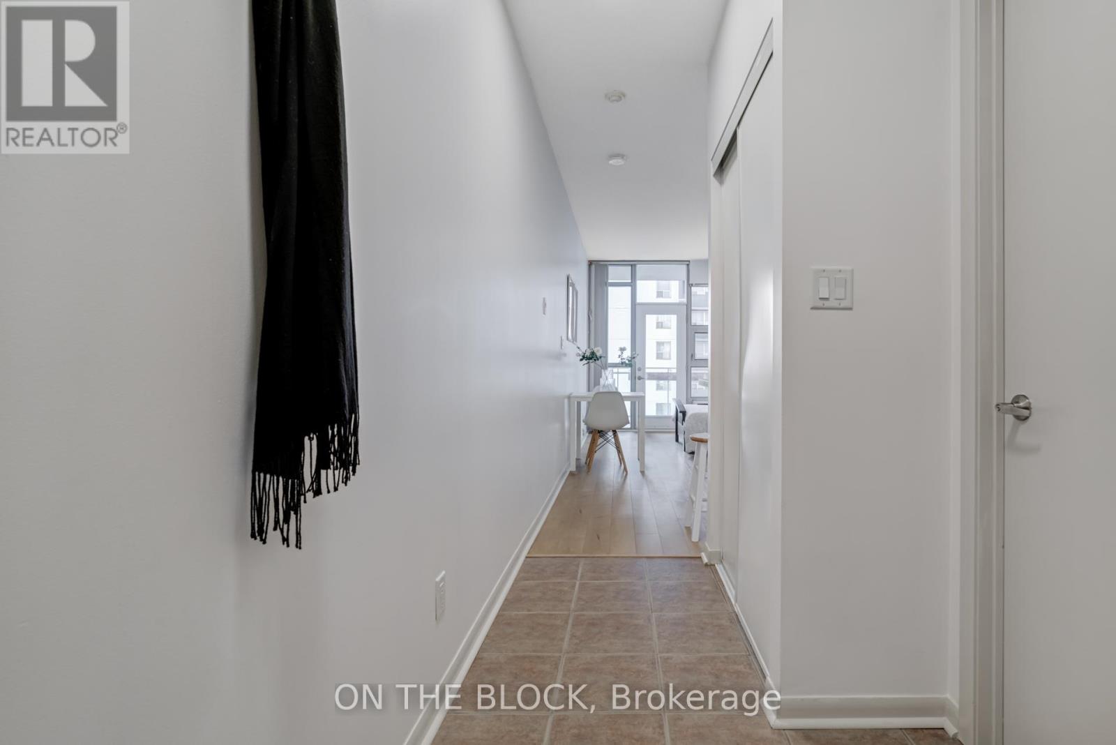 Property at 908 - 2464 WESTON ROAD image 4