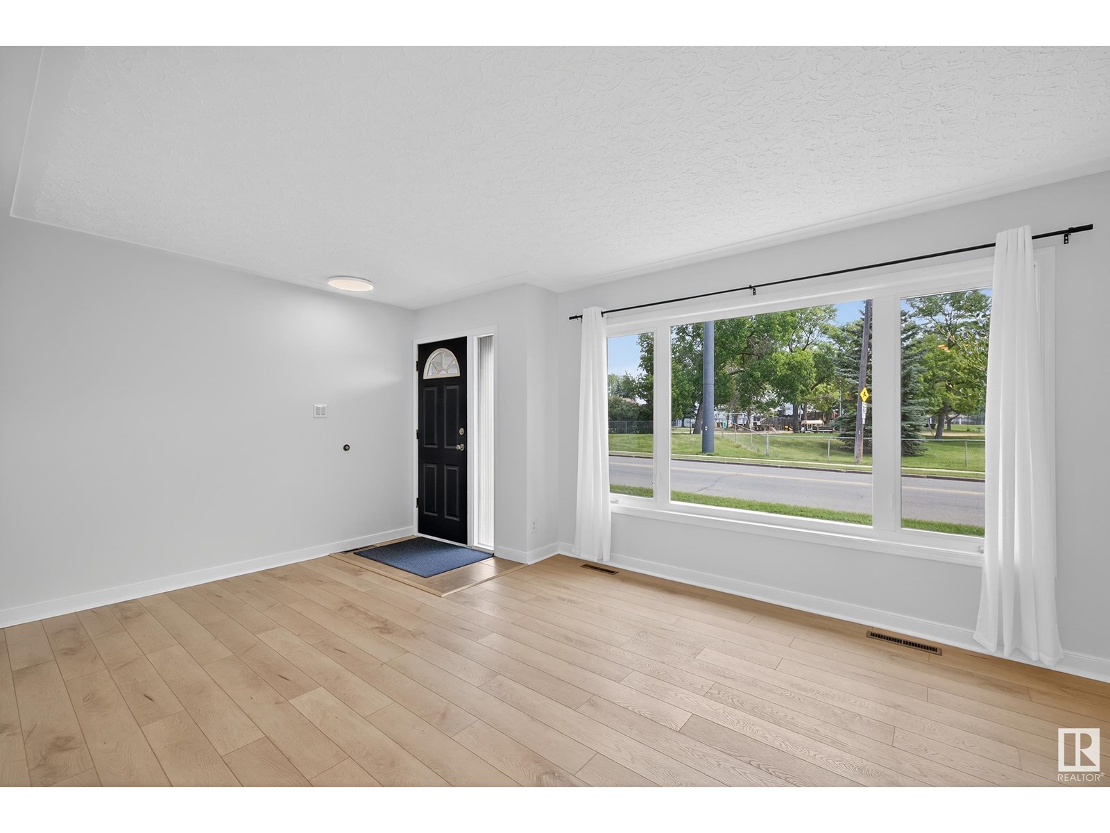 Property at 8306 156 ST NW NW image 5