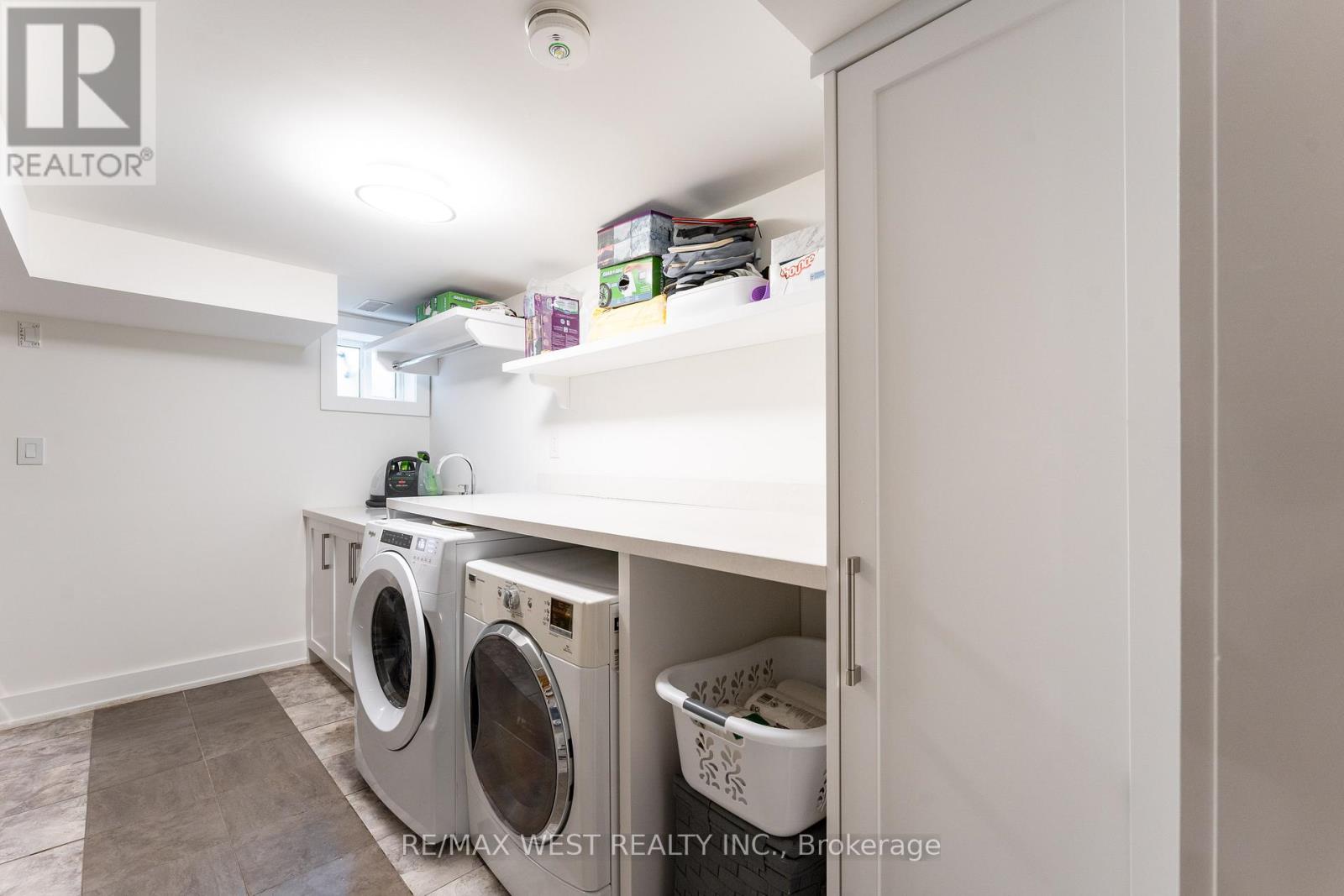 92 Warwood Road, Toronto, Ontario  M9B 5B7 - Photo 25 - W12247687