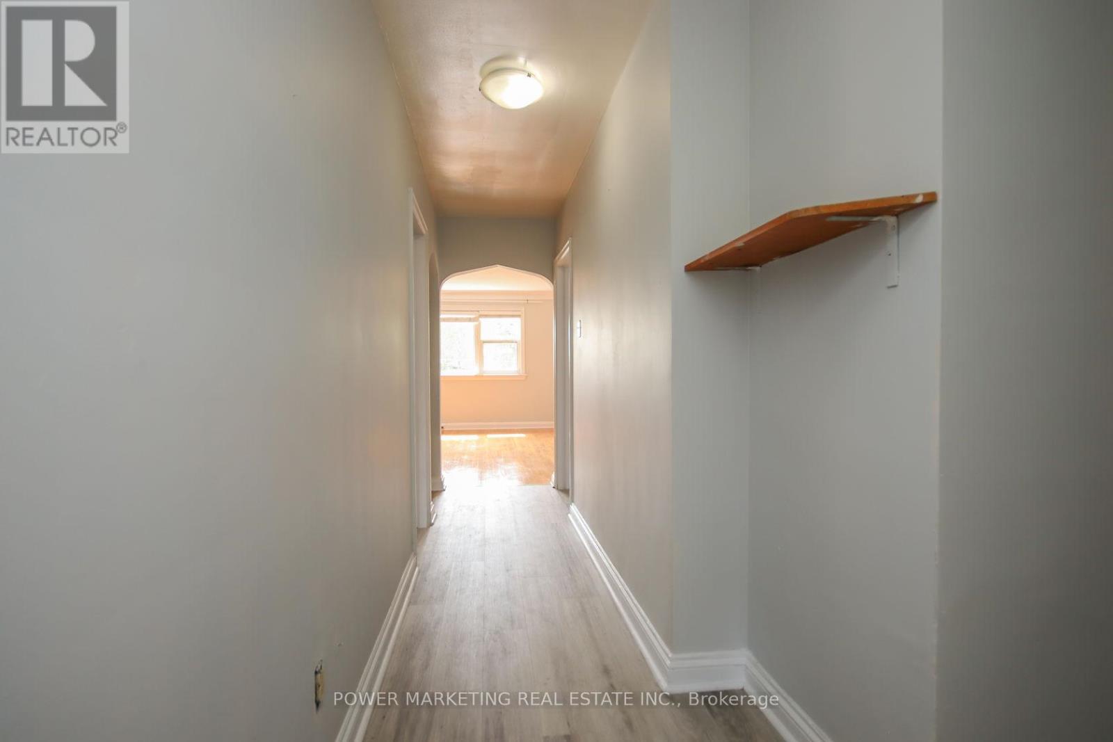 3 - 679 Roosevelt Avenue, Ottawa, Ontario  K2A 2A8 - Photo 13 - X12248804