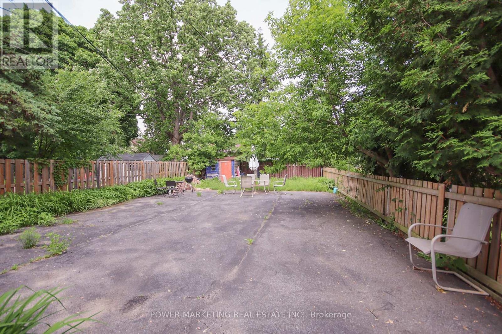 3 - 679 Roosevelt Avenue, Ottawa, Ontario  K2A 2A8 - Photo 20 - X12248804