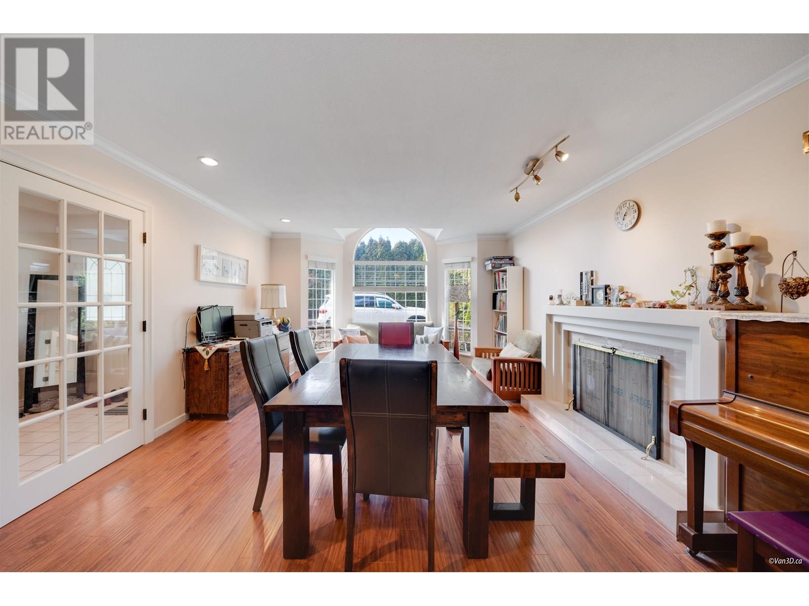 Listing Picture 4 of 40 : 11380 NO 1 ROAD, Richmond / 烈治文 - 魯藝地產 Yvonne Lu Group - MLS Medallion Club Member