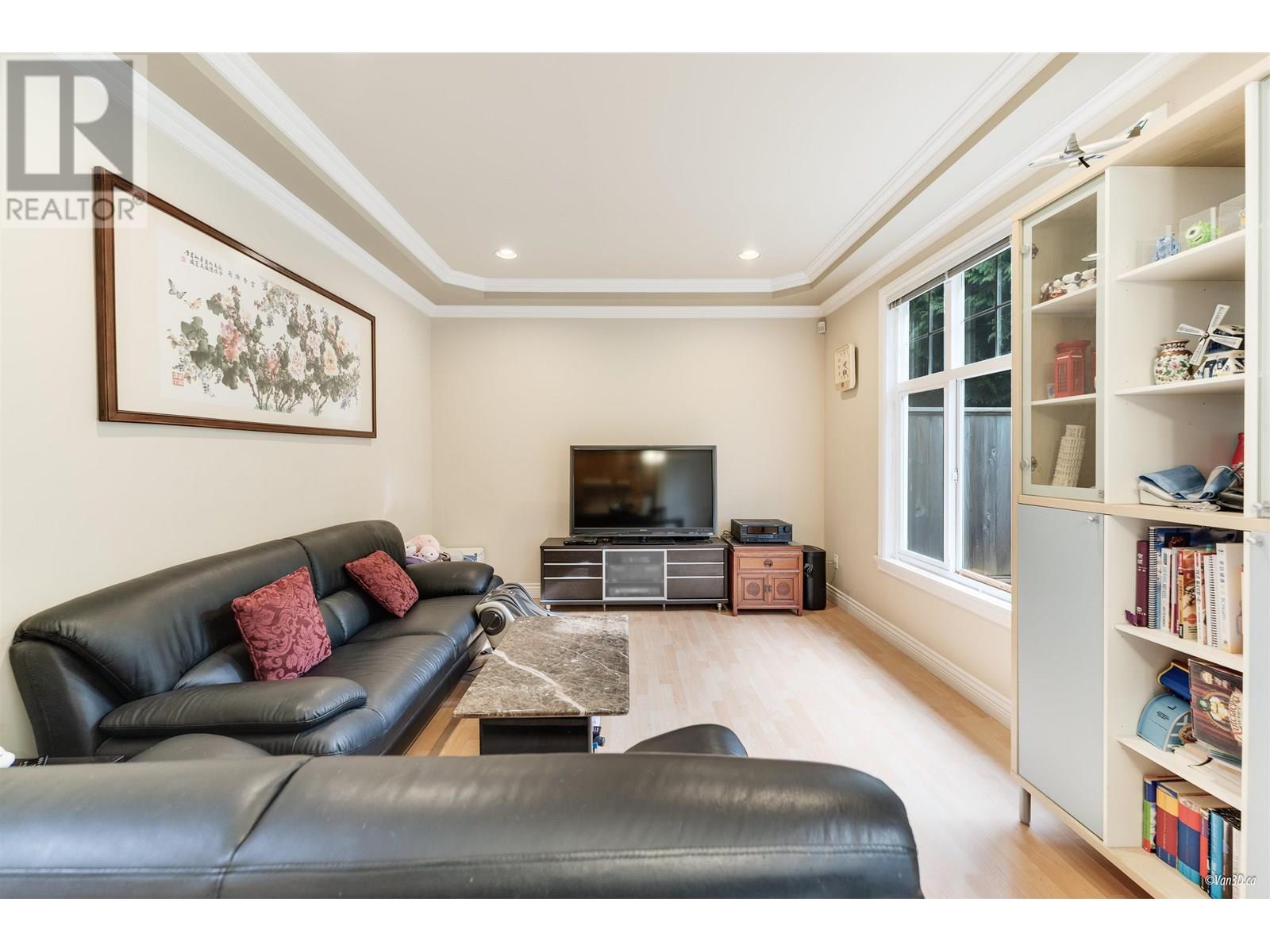 Listing Picture 13 of 40 : 6 7188 BLUNDELL ROAD, Richmond / 烈治文 - 魯藝地產 Yvonne Lu Group - MLS Medallion Club Member