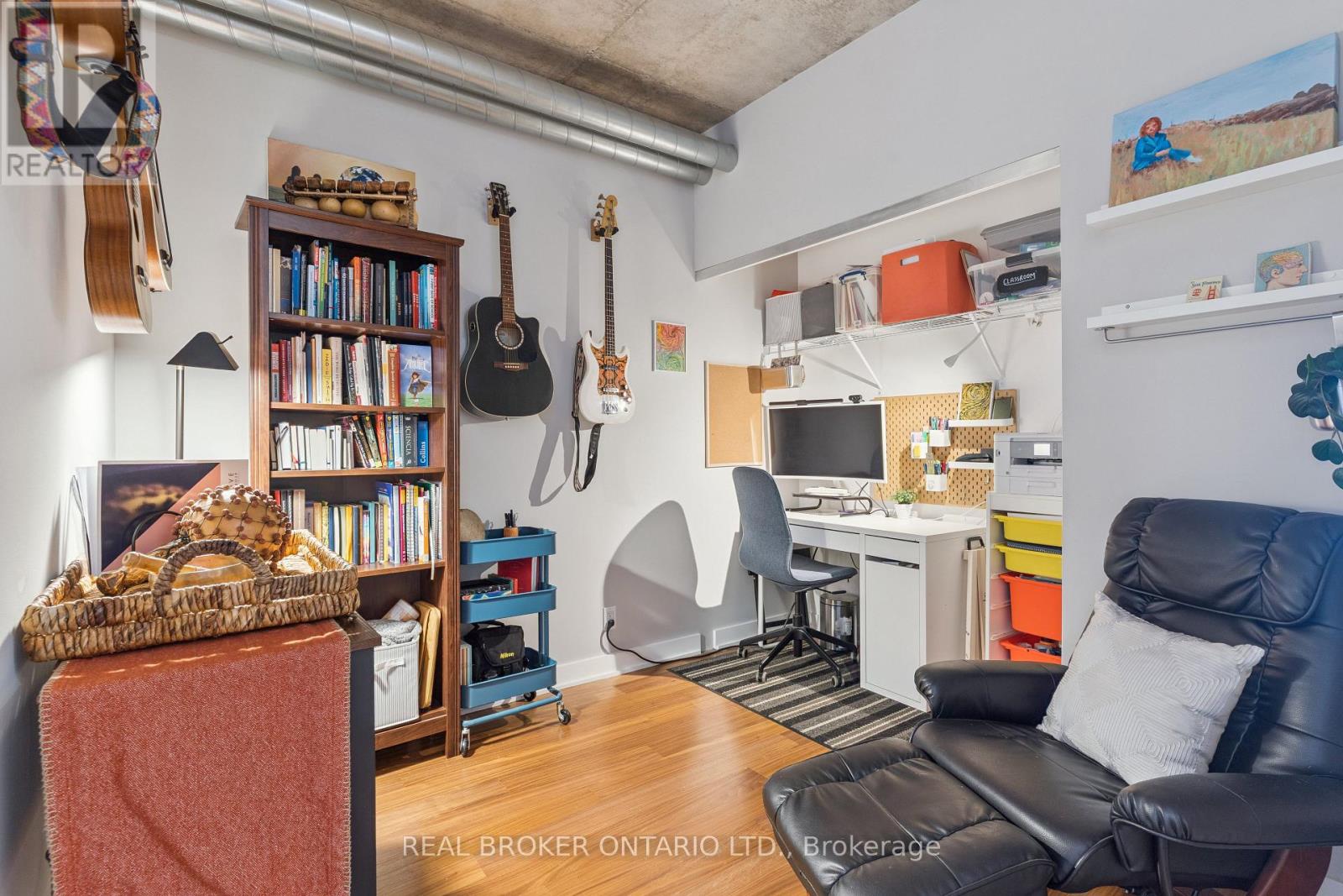 623 - 349 Mcleod Street, Ottawa, Ontario K2P 0S1 - Photo 12 - X12248819