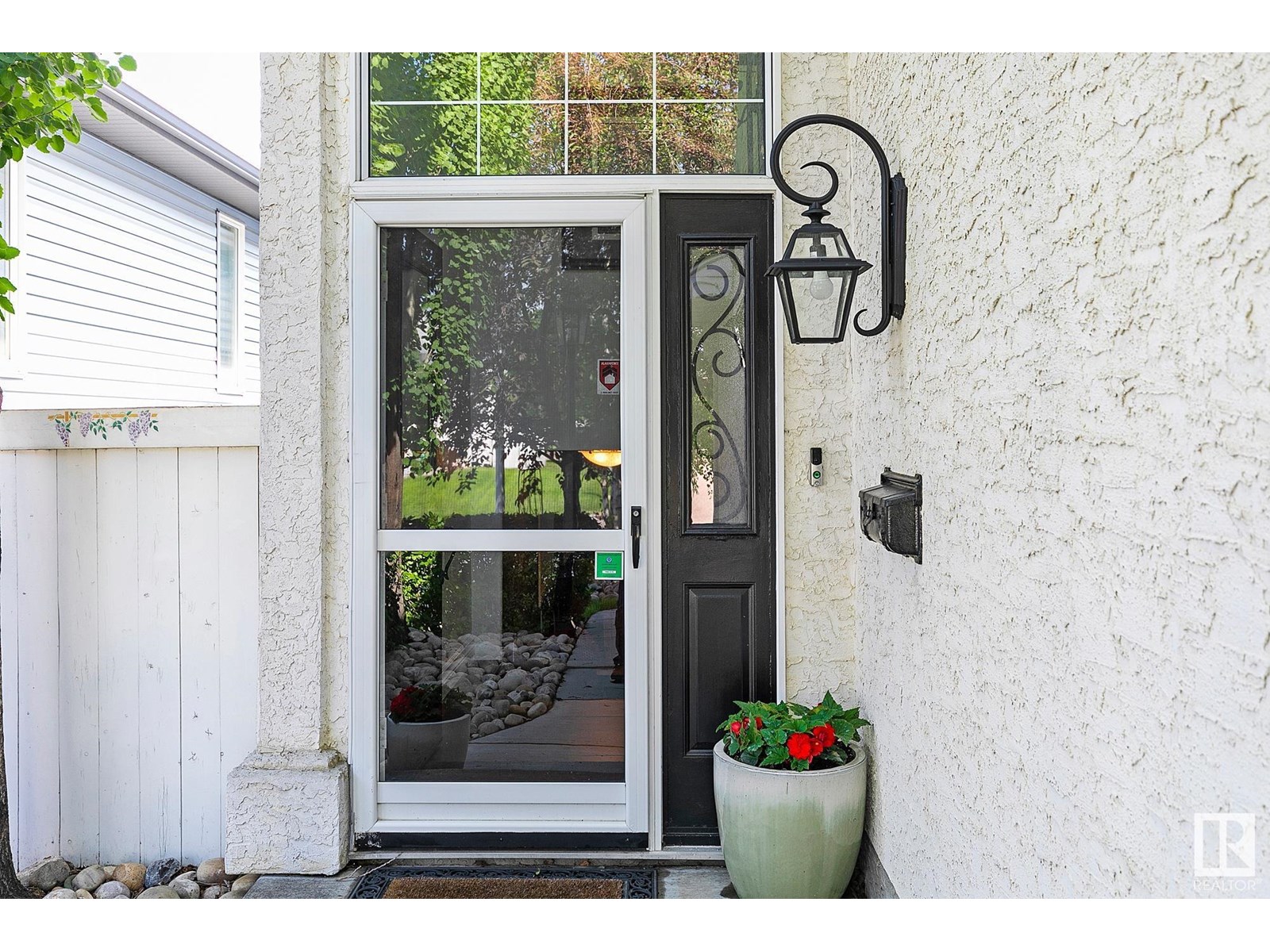 Property at 15003 128 ST NW image 2
