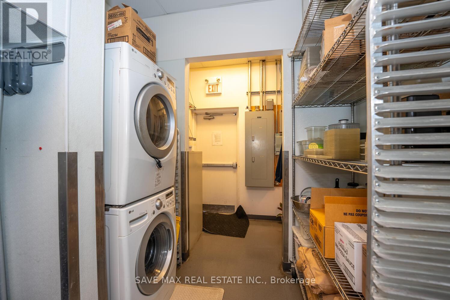 Unit 9 - 668 Erb Street W, Waterloo, Ontario  N2T 2Z7 - Photo 10 - X12248794