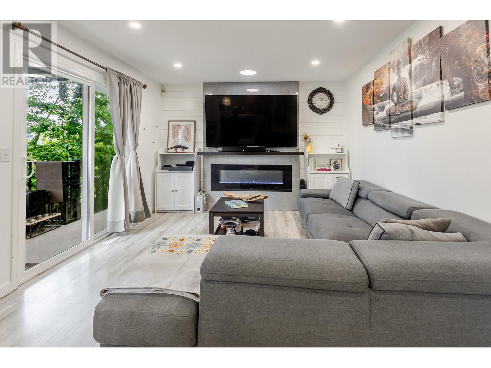 Property at 2378 MARIANA PLACE image 3
