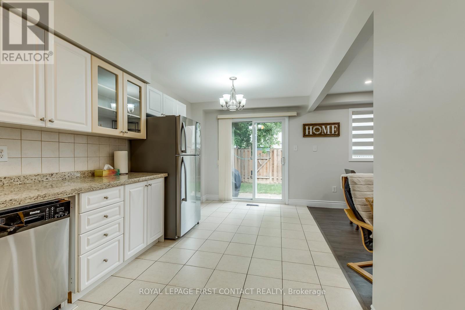 17 New Port Way, Markham, Ontario  L3T 5G3 - Photo 17 - N12248848