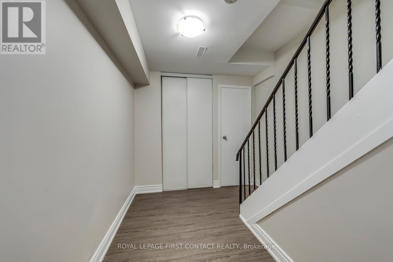 17 New Port Way, Markham, Ontario  L3T 5G3 - Photo 38 - N12248848