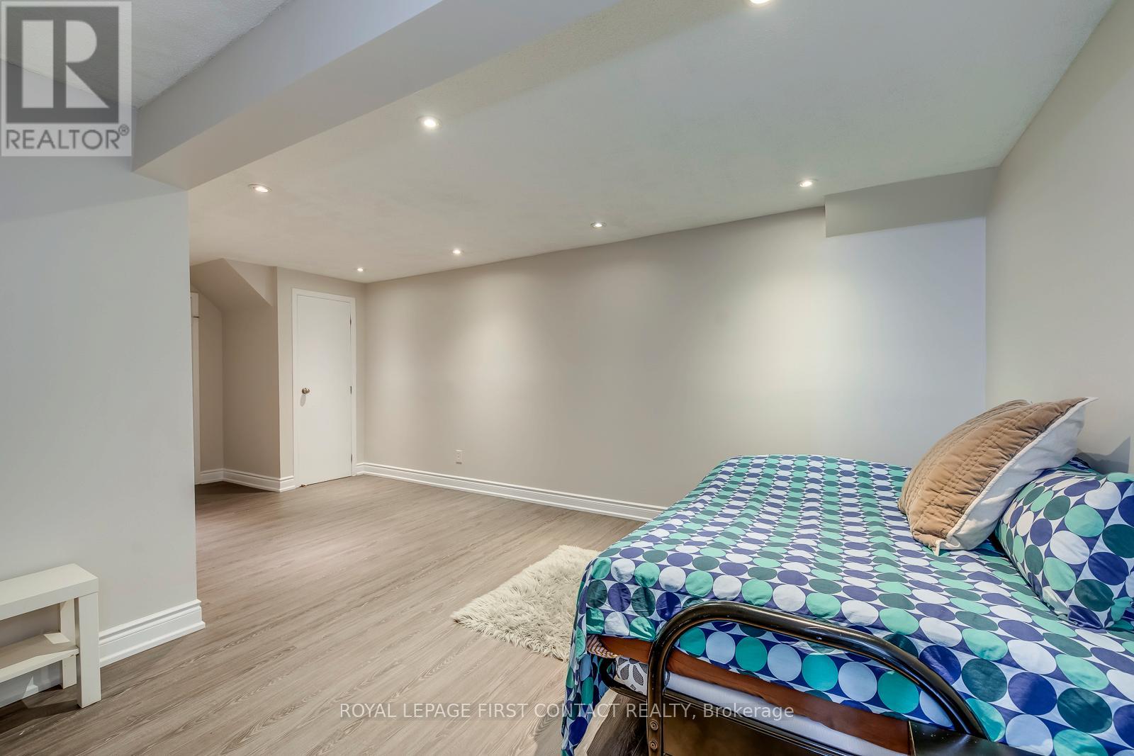 17 New Port Way, Markham, Ontario  L3T 5G3 - Photo 42 - N12248848