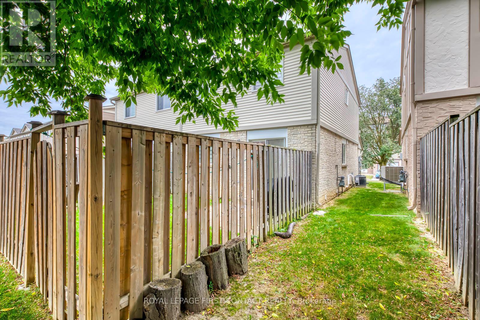 17 New Port Way, Markham, Ontario  L3T 5G3 - Photo 48 - N12248848