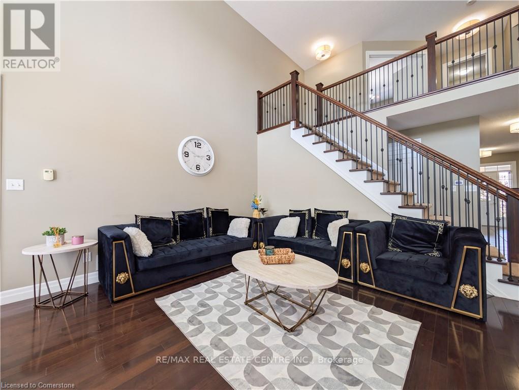 76 Blossomfield Crescent, Cambridge, Ontario  N1S 0A5 - Photo 14 - X12248849