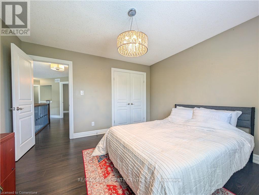 76 Blossomfield Crescent, Cambridge, Ontario  N1S 0A5 - Photo 23 - X12248849