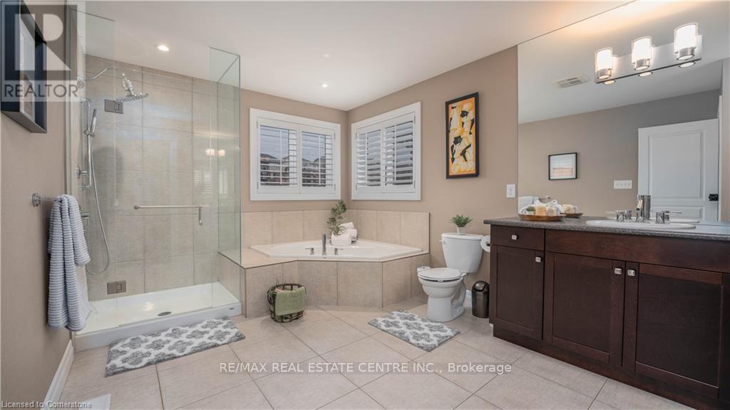 76 Blossomfield Crescent, Cambridge, Ontario  N1S 0A5 - Photo 26 - X12248849