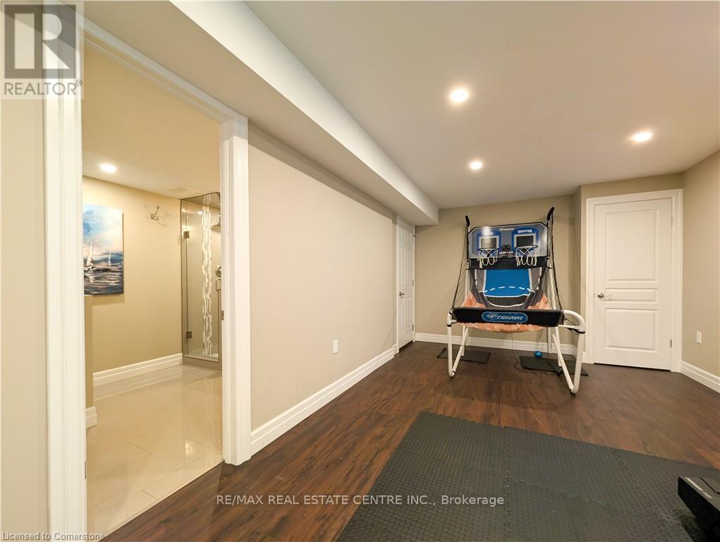 76 Blossomfield Crescent, Cambridge, Ontario  N1S 0A5 - Photo 31 - X12248849