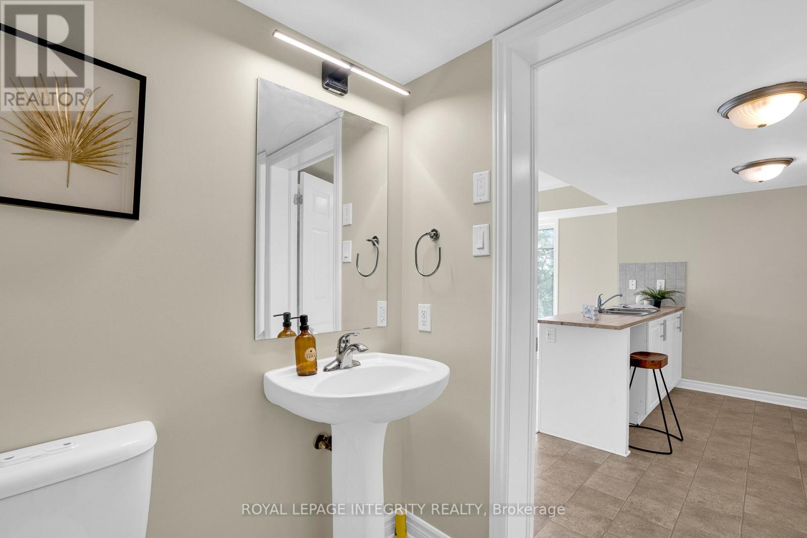 D - 780 Chapman Mills Drive, Ottawa, Ontario  K2J 0V4 - Photo 12 - X12248874