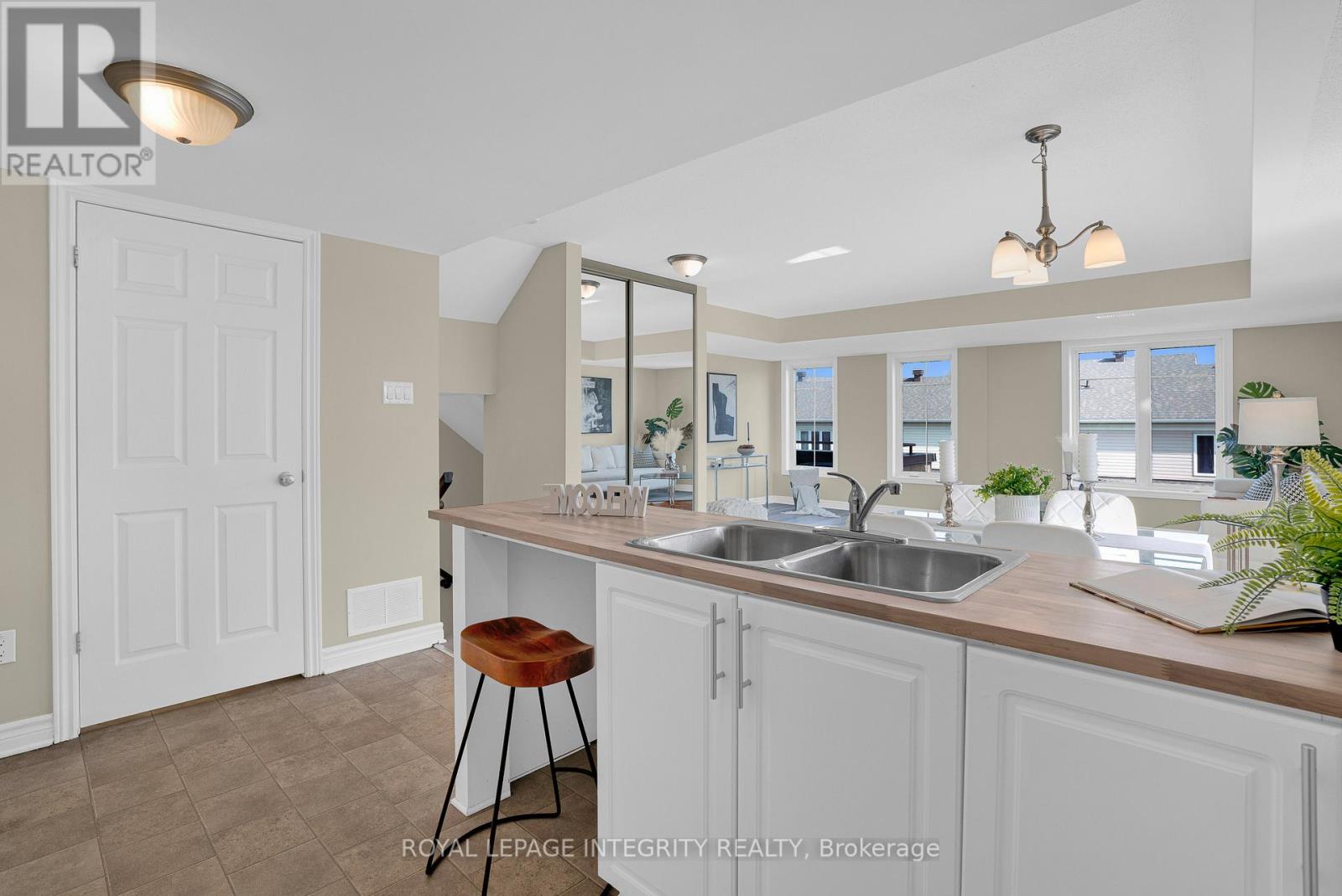 Property at D - 780 CHAPMAN MILLS DRIVE image 5