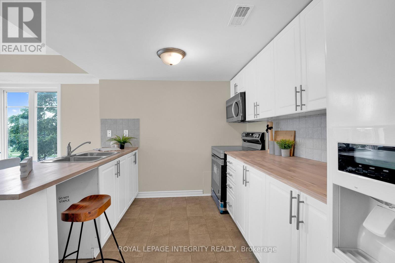 D - 780 Chapman Mills Drive, Ottawa, Ontario  K2J 0V4 - Photo 6 - X12248874