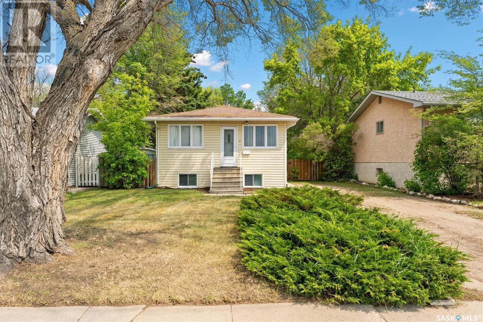 Property at 1530 I AVENUE N image 2
