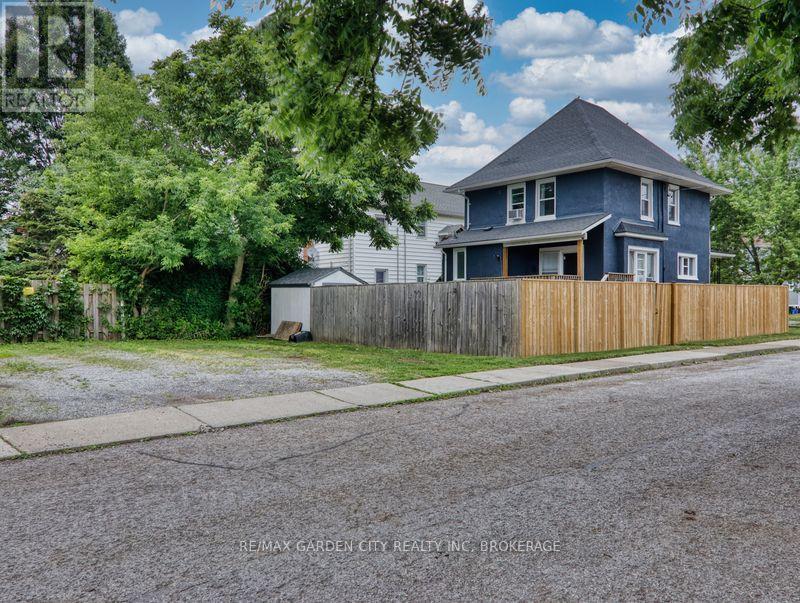 Property at 63 THOMAS STREET image 5