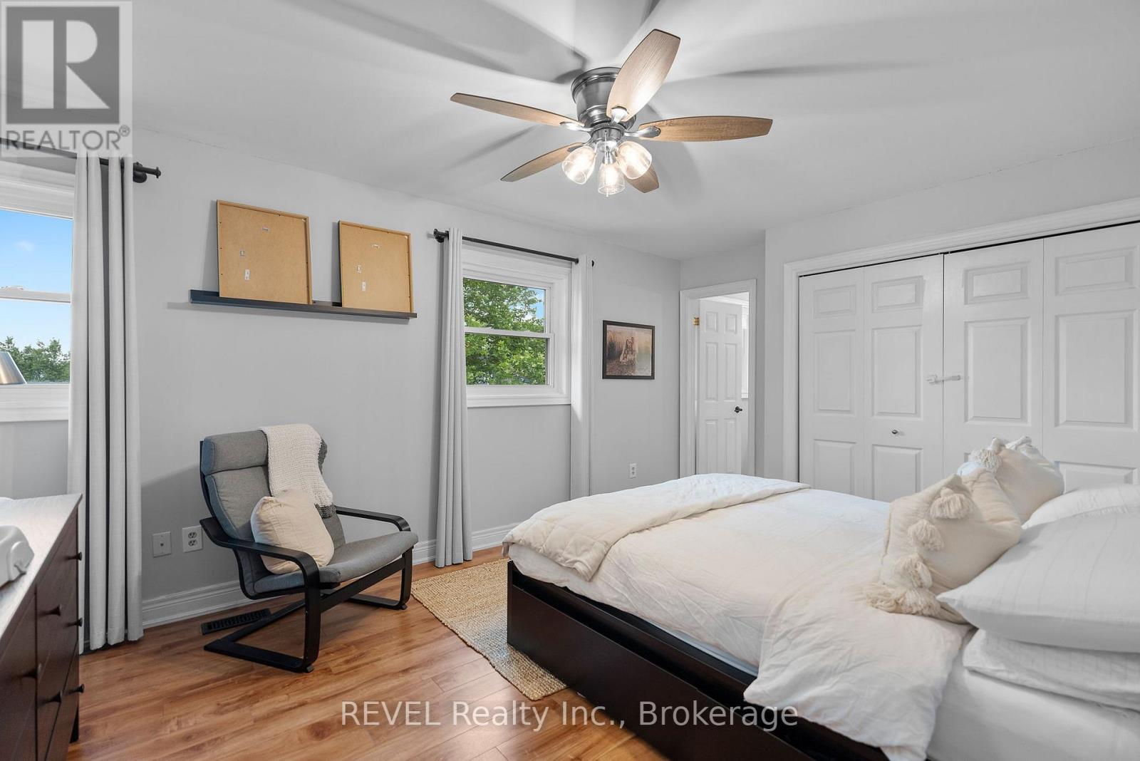 2470 Coral Avenue, Fort Erie, Ontario  L0S 1S0 - Photo 17 - X12248924