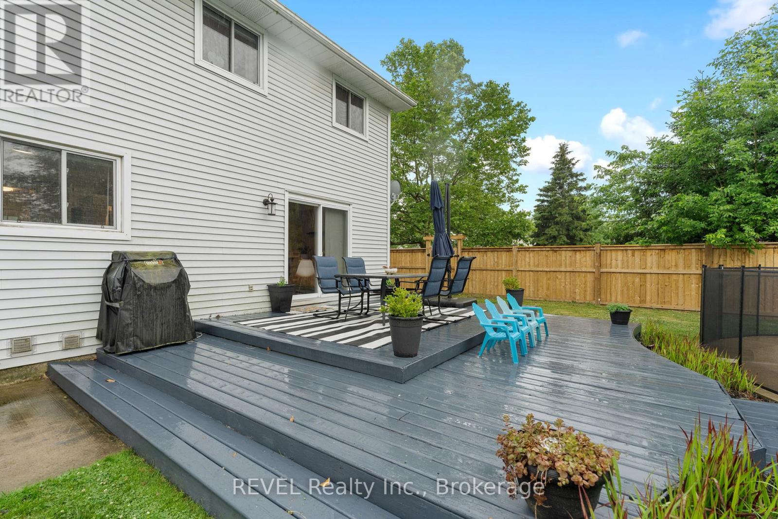 2470 Coral Avenue, Fort Erie, Ontario  L0S 1S0 - Photo 27 - X12248924