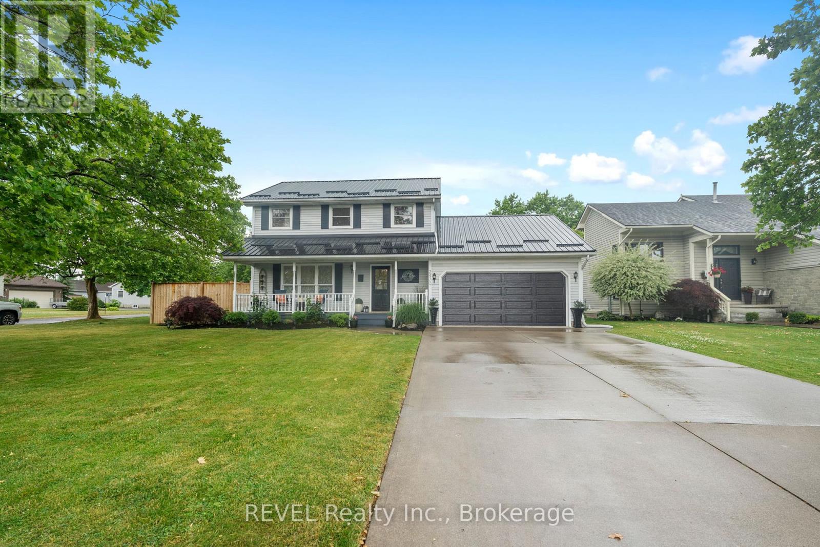 2470 Coral Avenue, Fort Erie, Ontario  L0S 1S0 - Photo 32 - X12248924