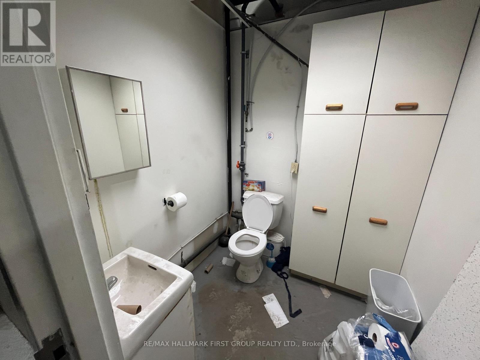 1&5 - 539 Westney Road S, Ajax, Ontario  L1S 4N7 - Photo 14 - E12248881