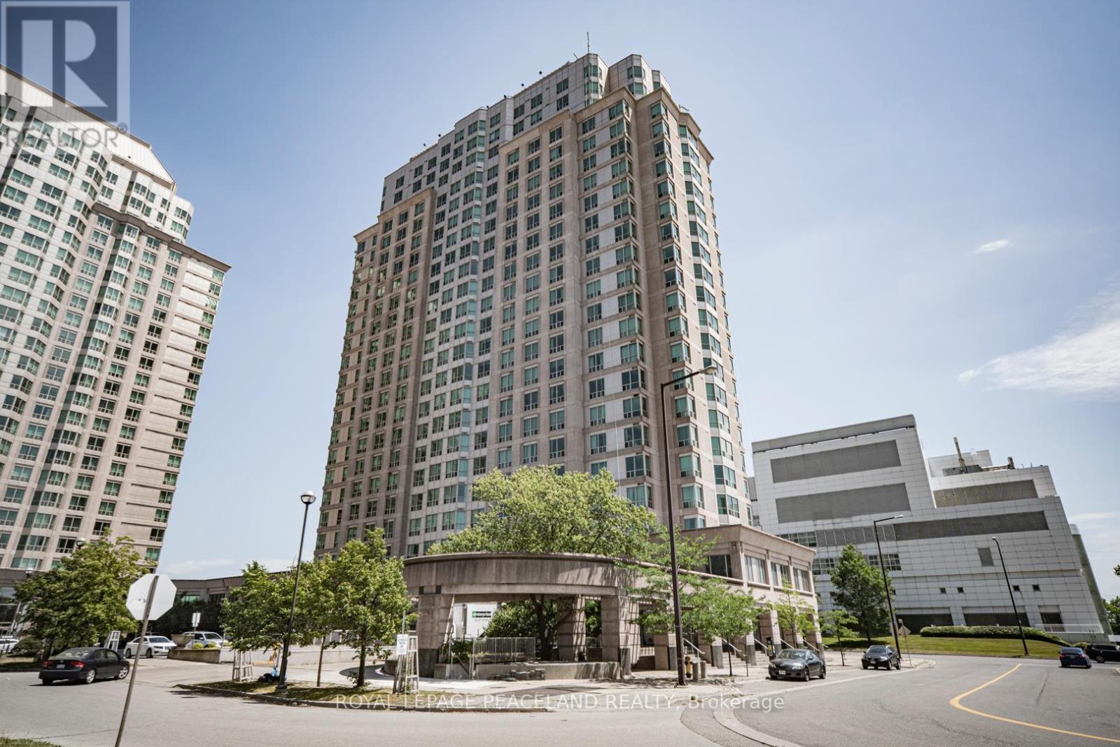 1905 - 1 Lee Centre Drive, Toronto, Ontario  M1H 3J2 - Photo 1 - E12248917