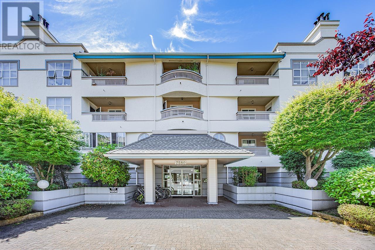 305 7580 Minoru Boulevard, Richmond, British Columbia  V6Y 1Z5 - Photo 2 - R3020601