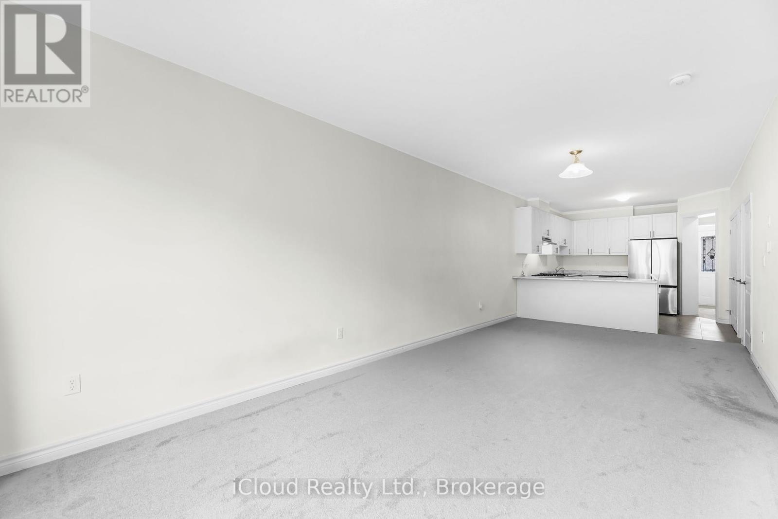 11 Harwood Street, Tillsonburg, Ontario  N4G 0J7 - Photo 12 - X12248897