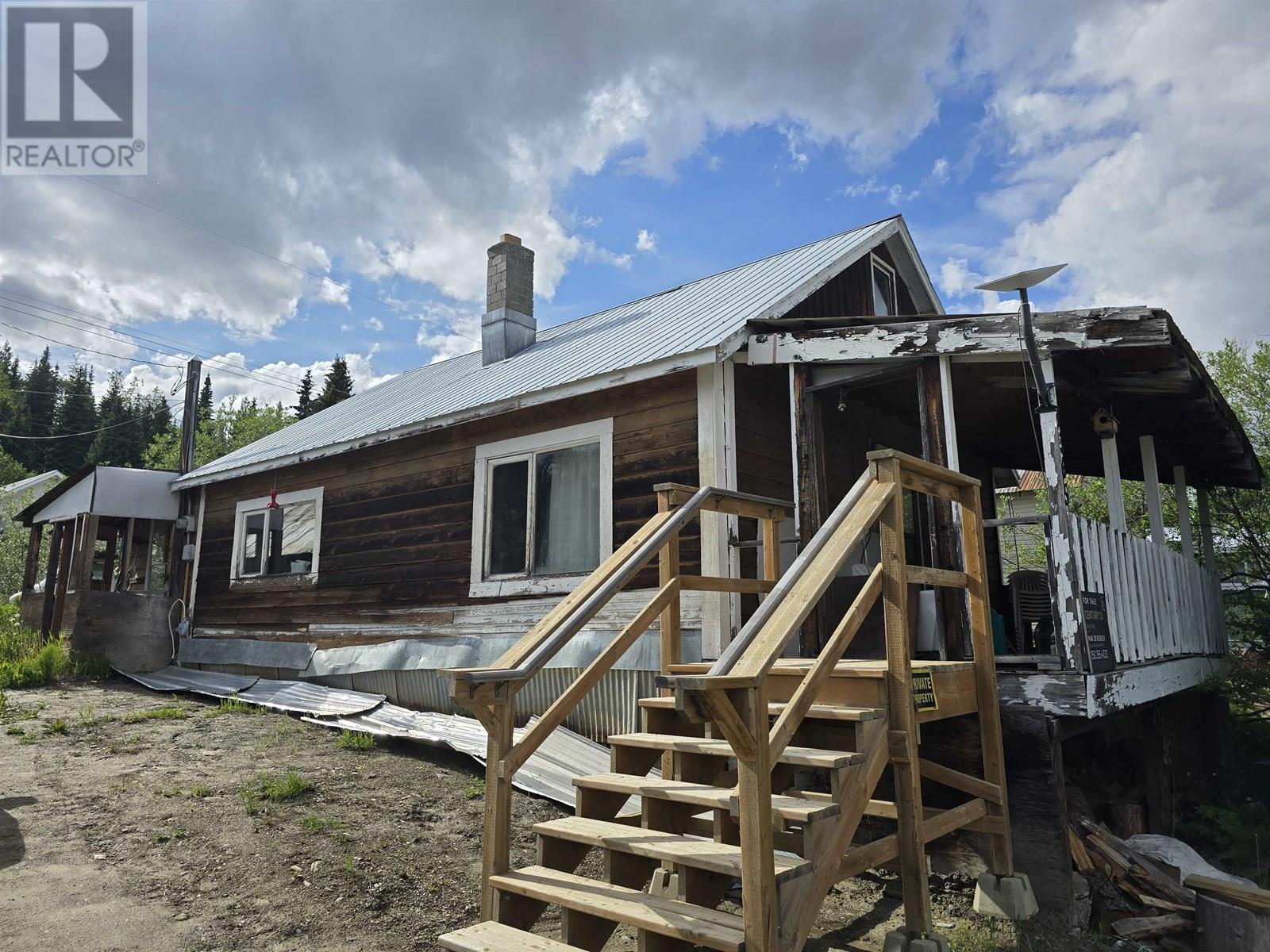 4365 MILDRED AVENUE, Wells, British Columbia