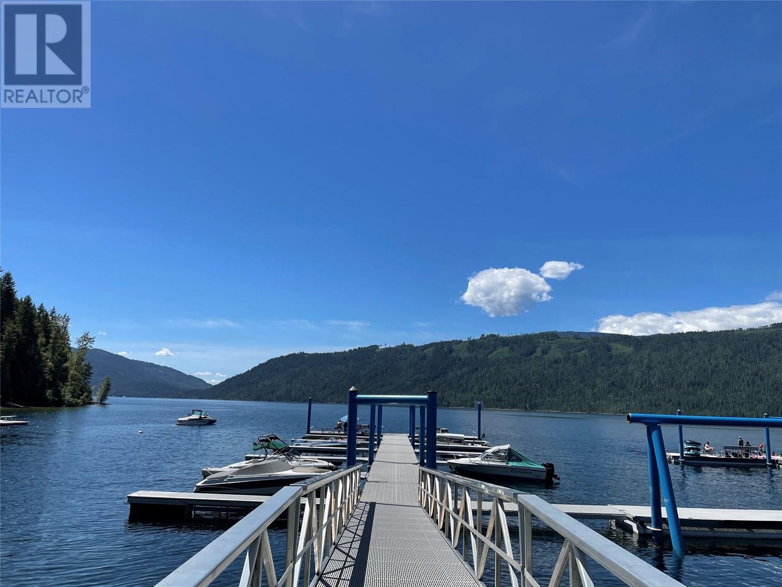 35 Queest Village, Sicamous, British Columbia