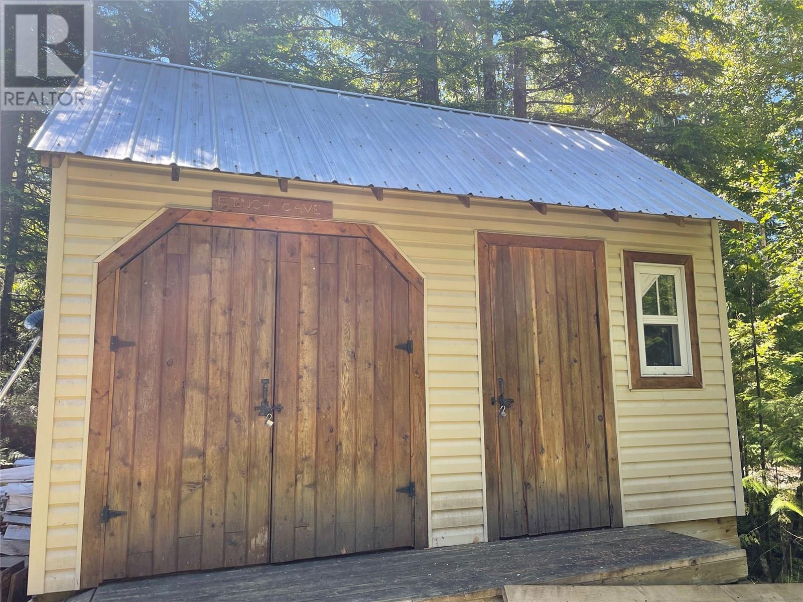 35 Queest Village, Sicamous, British Columbia  V0E 2V0 - Photo 22 - 10345937