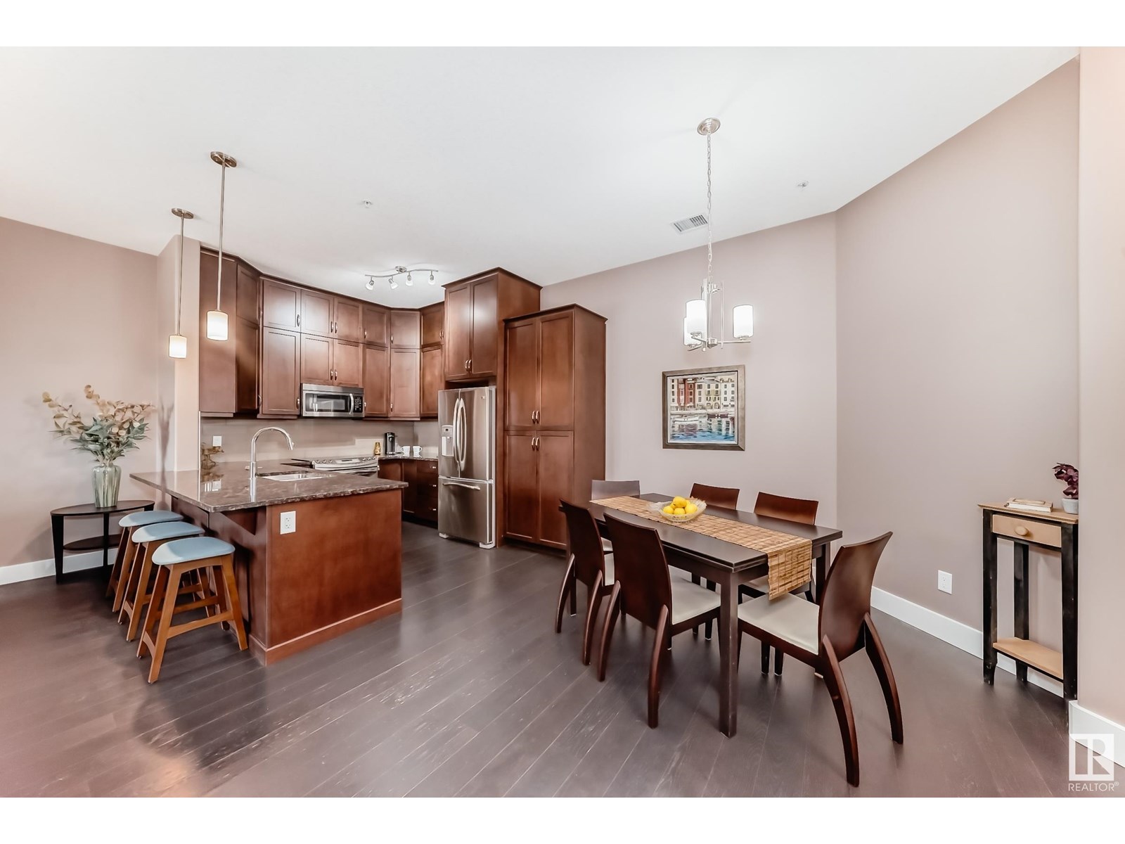 Property at #434 6079 MAYNARD WY NW image 2