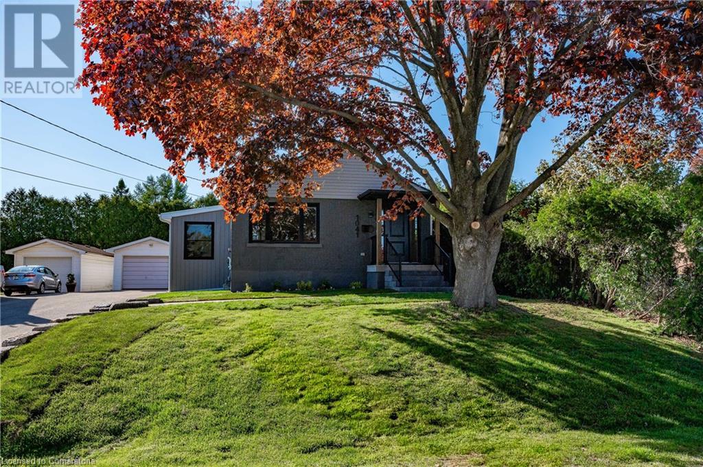 Property at 1041 SHEPHERD'S Drive image 4